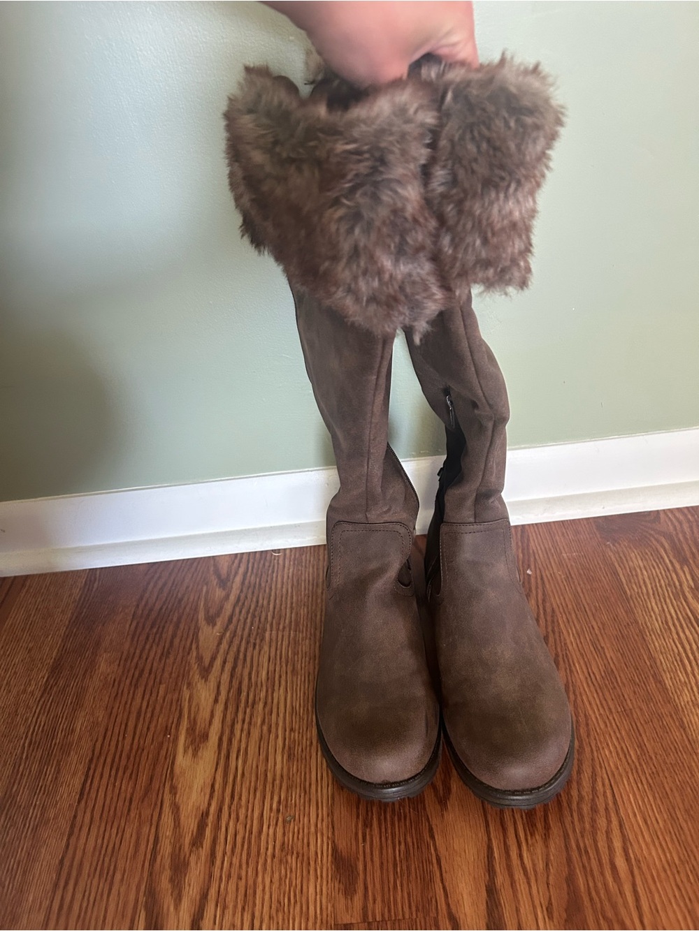 Shoe Dazzle Women's Tall Faux-Fur Cuff Brown Winter Boots